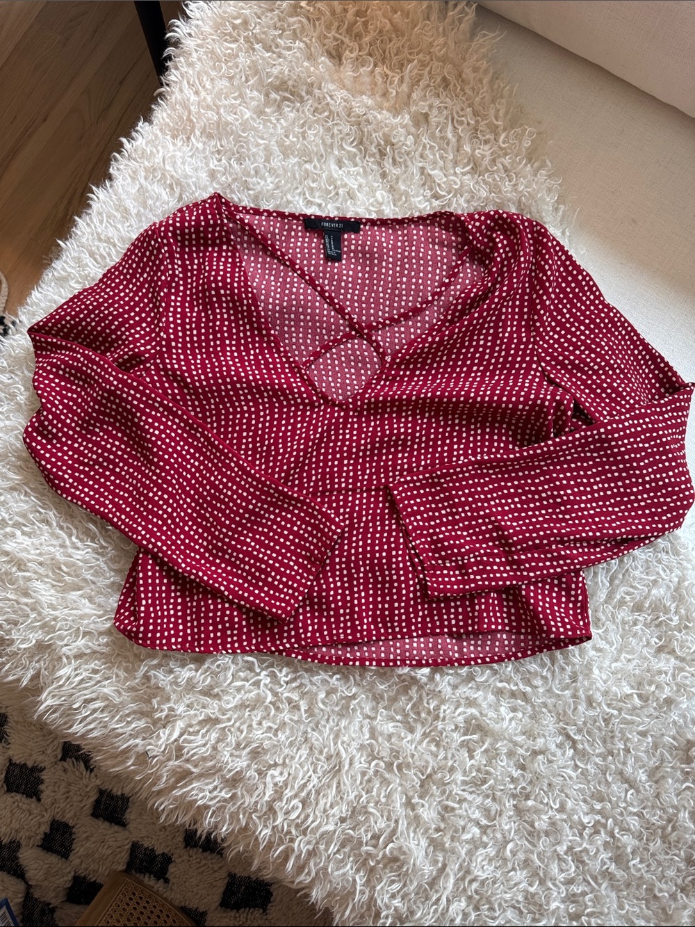 NWOT never worn Forever 21 cropped polka dot red long sleeve blouse sz Medium
